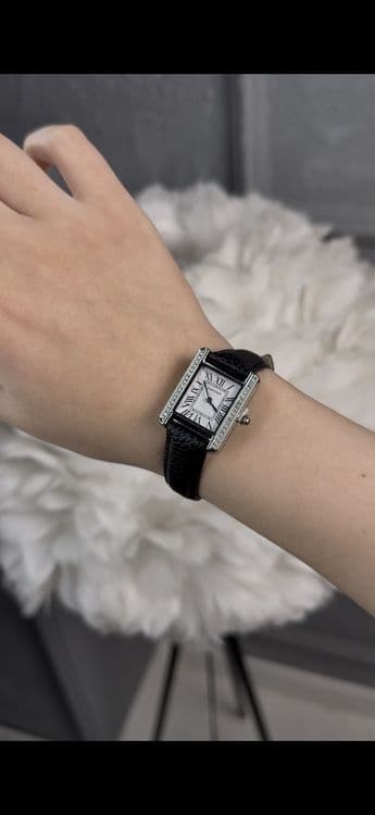CARTIER soat 180.000 — 3