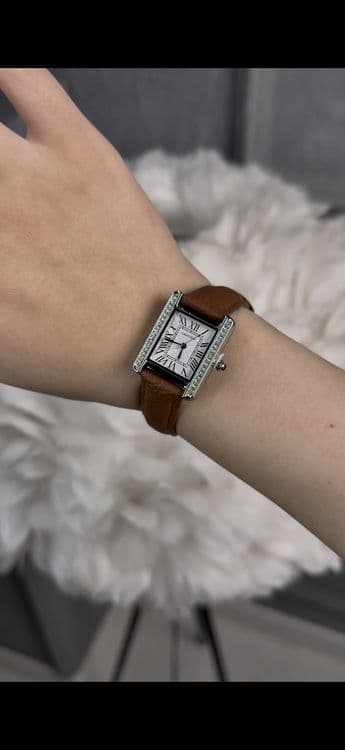 CARTIER soat 180.000 — 4