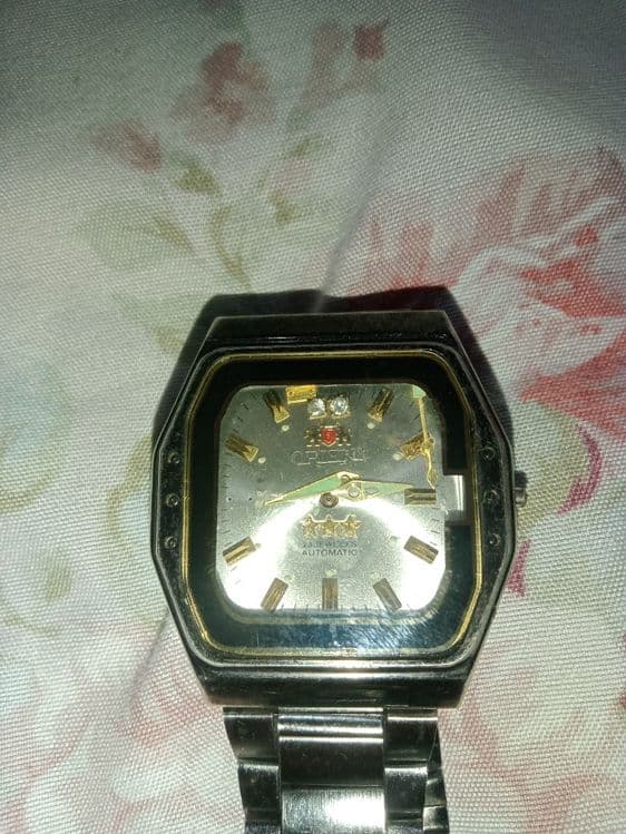Orient "3 юлдуз" механик соати сотилади — 1