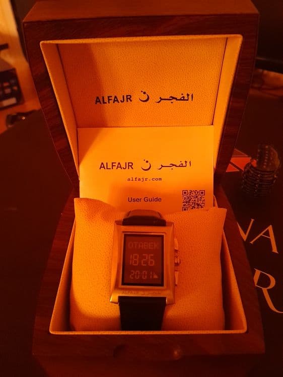 Alfajir soat sotiladi — 2