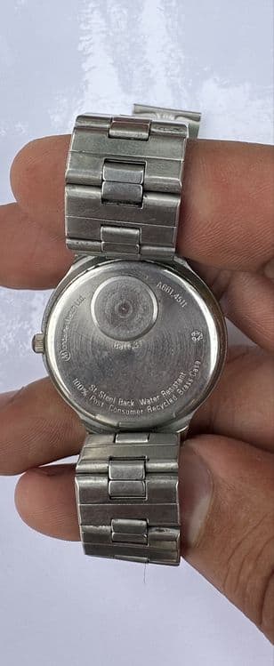 M Watch  Shvetsariya soati — 2
