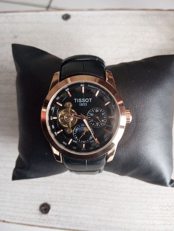 Продаются наручные механические мужские часы  TISSOT. — 5