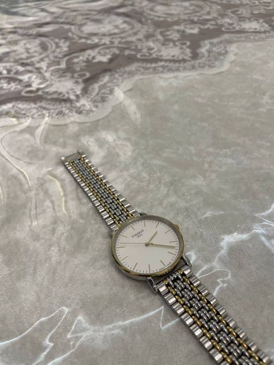 Продаётся оригинальные часы Tissot Everytime 38 mm — 2