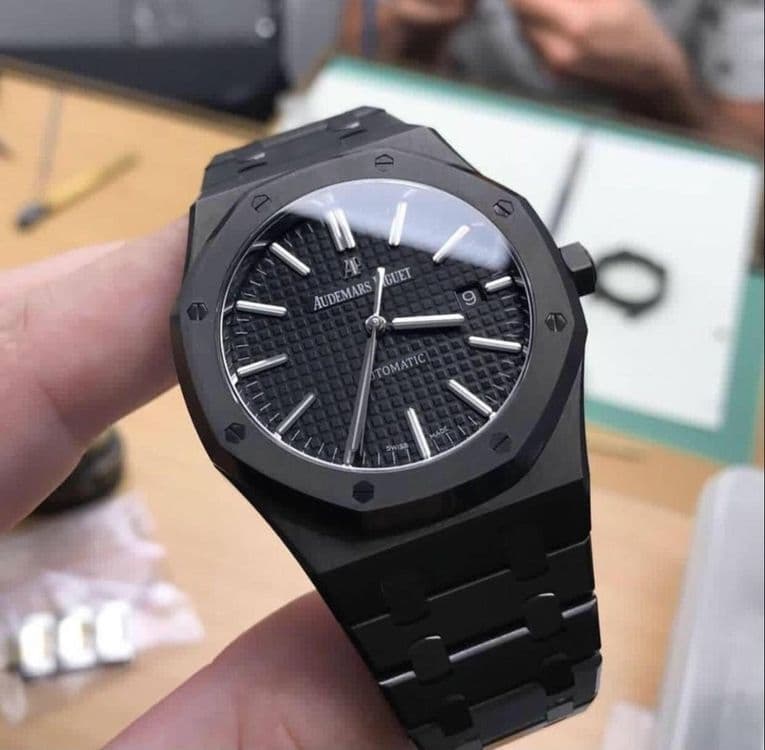 Audemars piguet Royal Oak.  AAA — 1