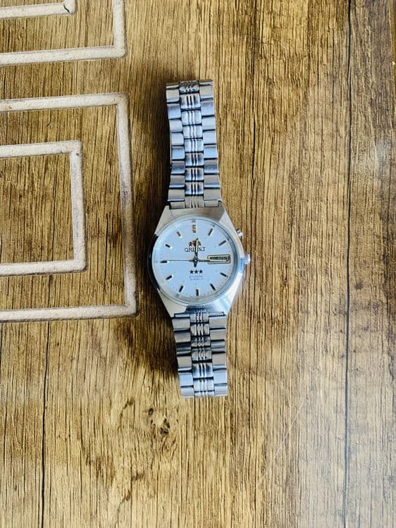 Orient Crystal 21 Jewels — 3