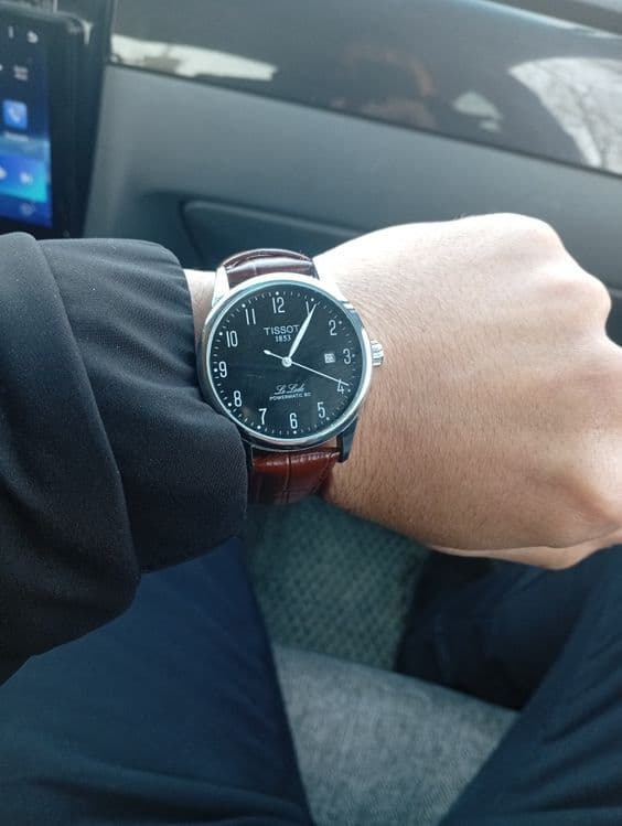 Tissot soat sotiladi — 1