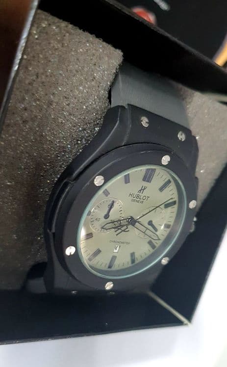 Erkaklar qòl soati Hublot — 3