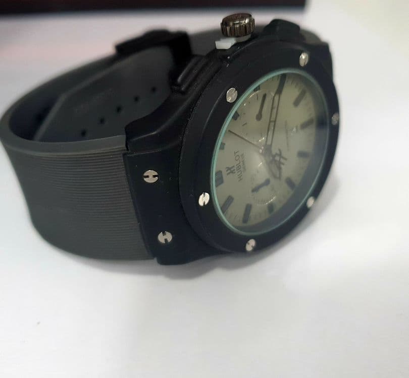 Erkaklar qòl soati Hublot — 7