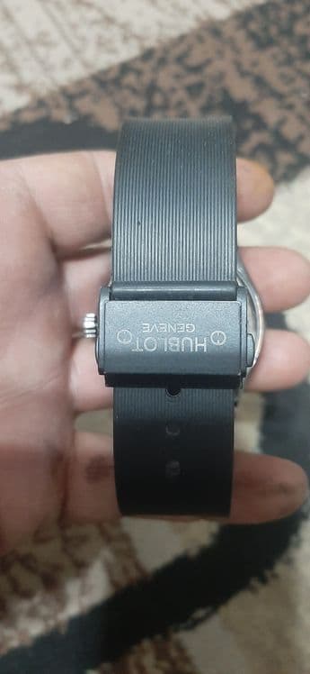 Срочно продам часы Hublot Geneva в нормальном состоянии — 2