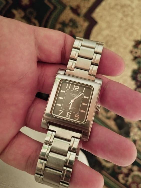 Soat sagat saat  CASIO — 2