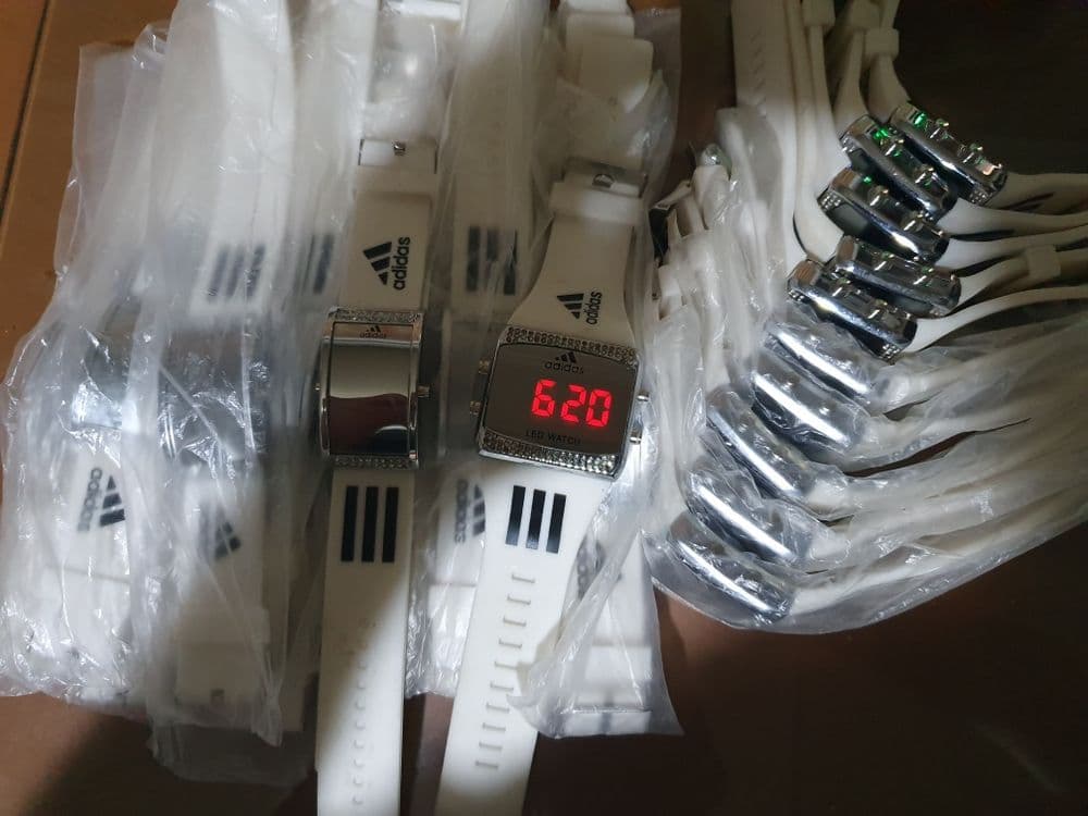 часы adidas, наручные, новые, стильные, модные, спортивные — 3