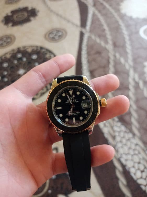 Soat rolex oyster perpetual date yacht master — 2