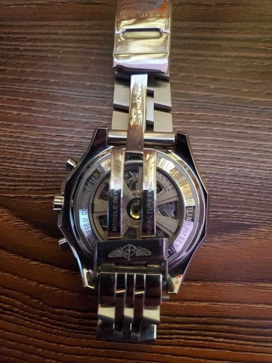 Продаю часы breitling — 2