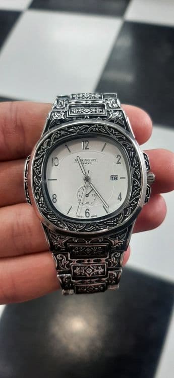 Patek Philippe Geneve — 1