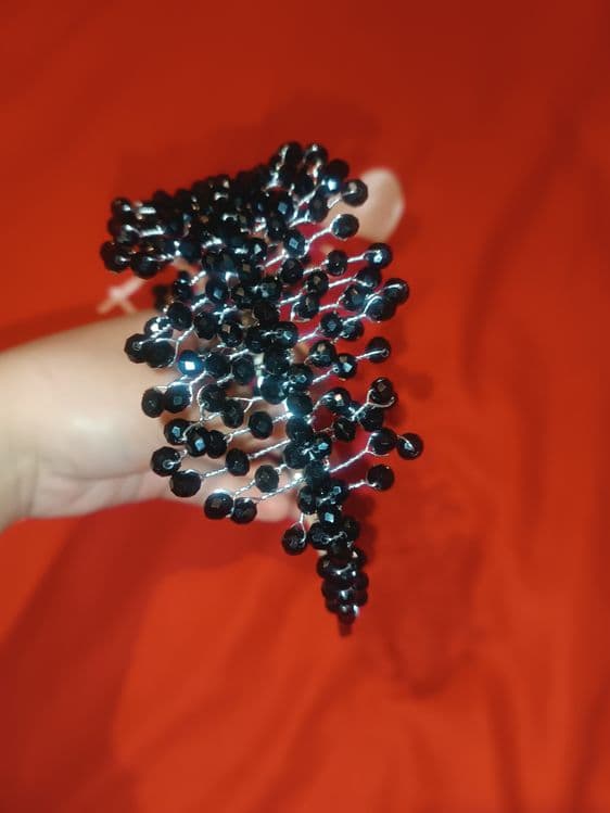 Qora rangli diadema — 1