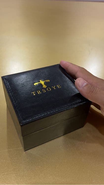 Trsoye soati sifati yaxwi podorkayam dim zo’r upakovkada — 2