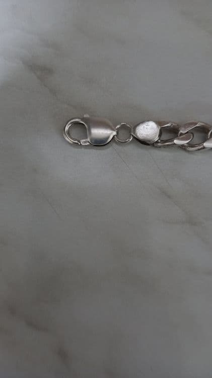 Продаеться цепь серебро — 2