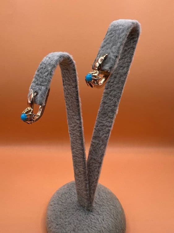 Продам золотые серьги. — 3