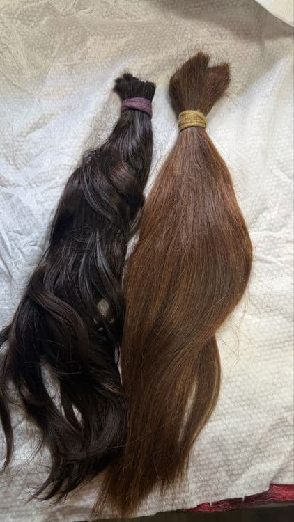 Продам волосы ,Не крашеные.30 см. — 2