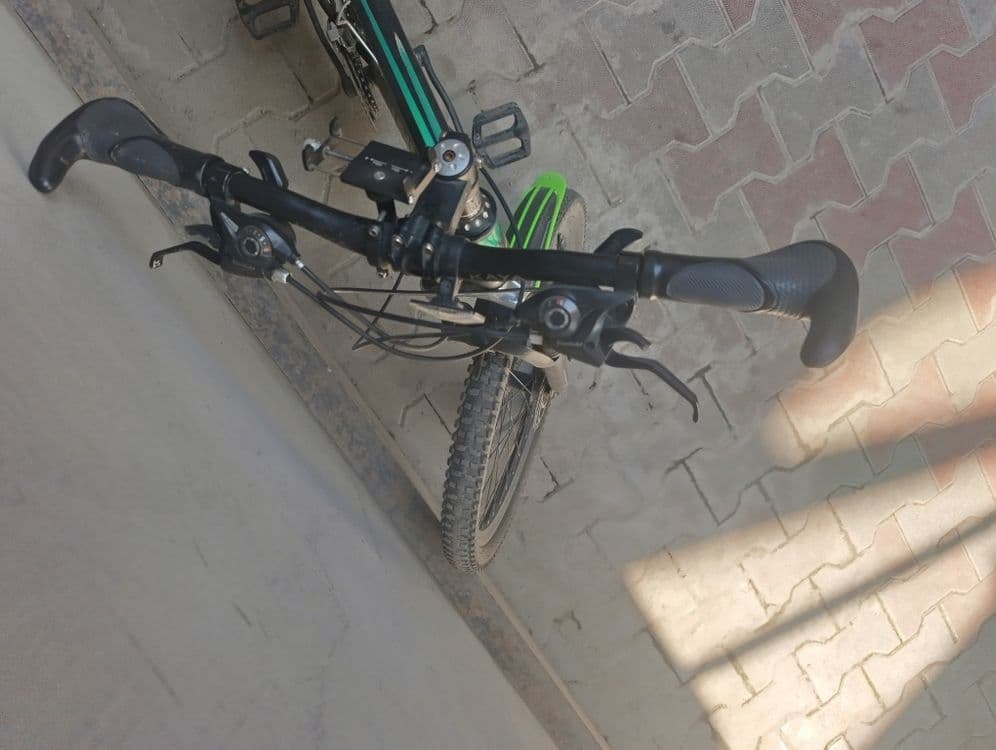 Velosiped sotiladi 450.000 — 2