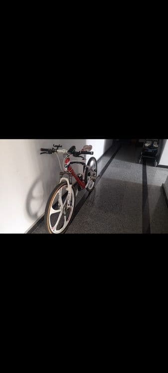 Velosiped BMW oq rangda ideal — 2