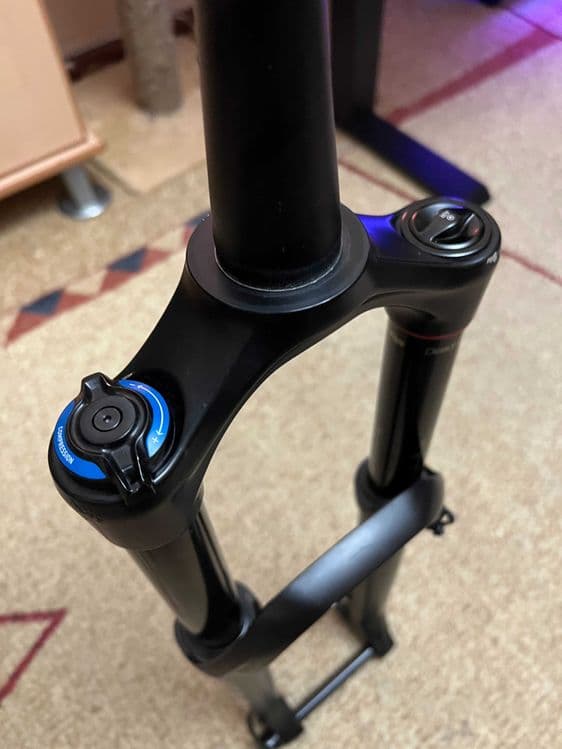 Rockshox Yari RC 170 мм (под 29 колесо) — 3