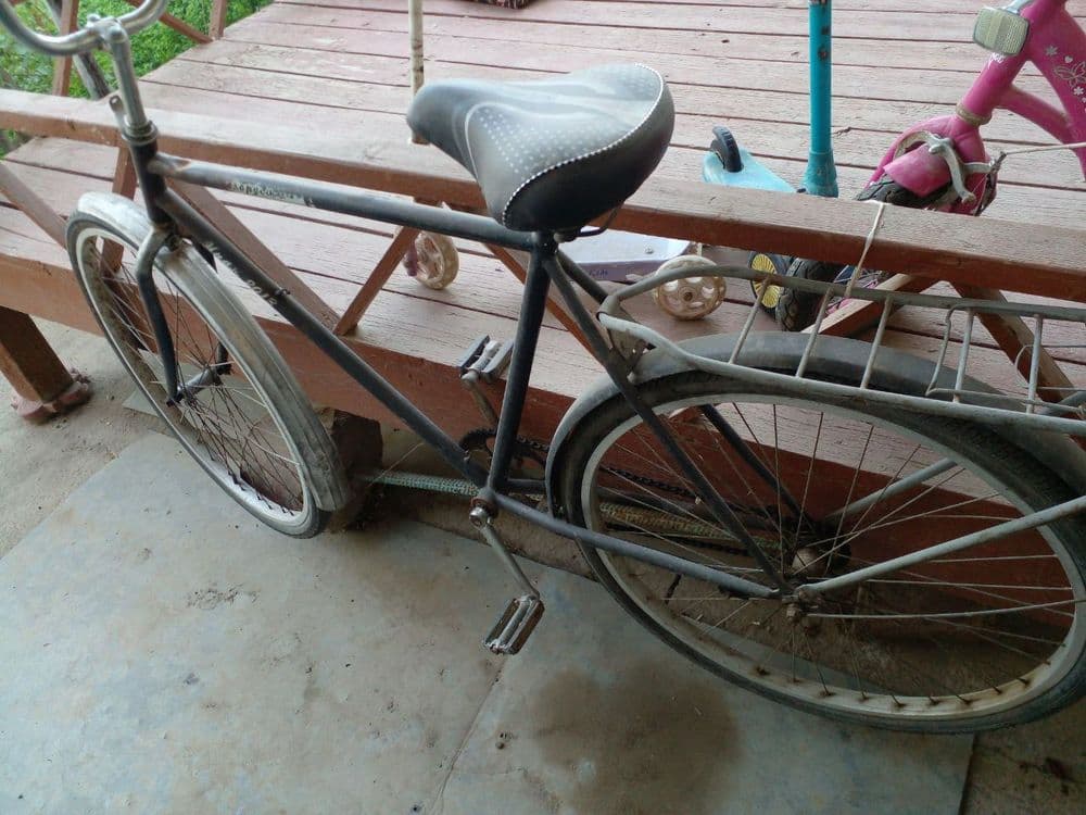 Velosped sotiladi narxi 600000 ming — 1