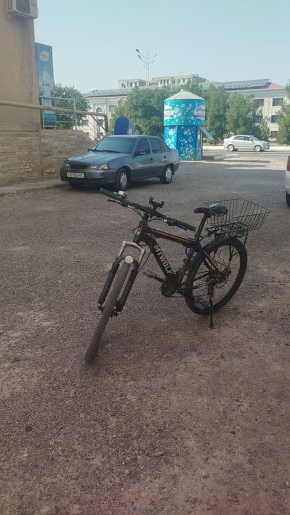 Velosiped sotiladi biron aybi yoq 2 yildan beri faqat shahar ichida yu — 2