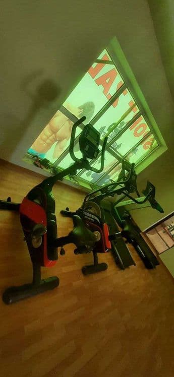 Fitnes zal anjomlari sotiladi — 12