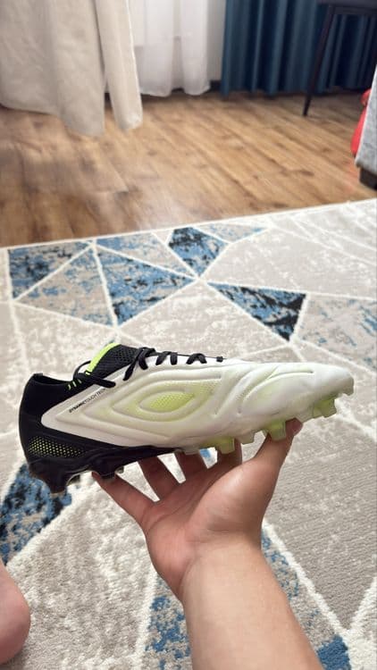 Бутсы New Balance Tekela Elite 43-44 размер — 2