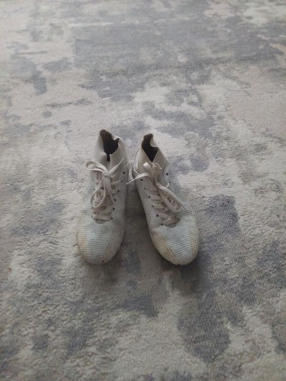 Futbol butsi 37 razmer — 3