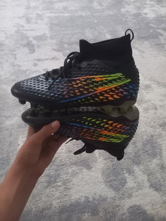 Futbol butsi 36 razmer — 4