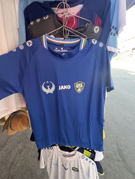 Futbol formalari padraskovy orta yosh bolalar uchun — 2