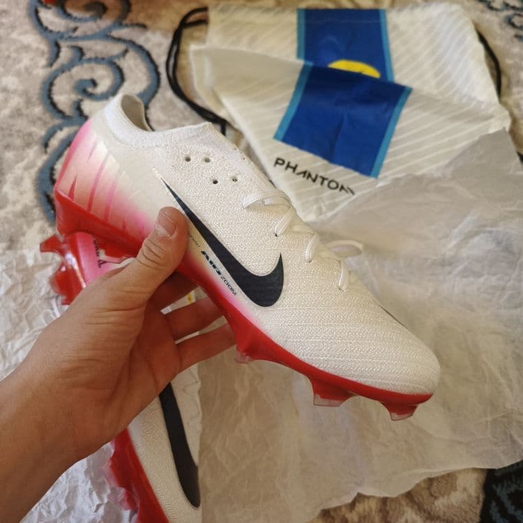 Butsa sotiladi air zoom vapor 16 elite  yangi umuman kiyilmagan — 2