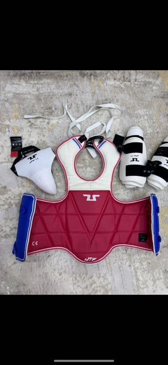 Экипировки для тайквондо/ тхэквондо Ez-fit Tusah Корея — 1