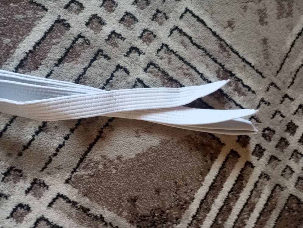 Taekwondo uchun 5 ta belboqlar oq,oq sariq,sariq, yashil sariq, yashil — 2