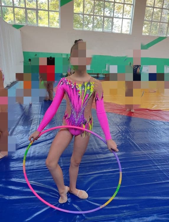Продается купальник для художественной гимнастики — 1