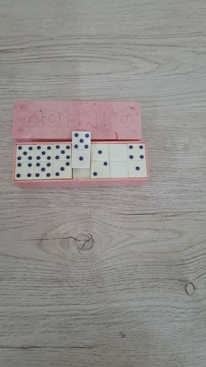ДОМИНО продается 
СССРское — 3