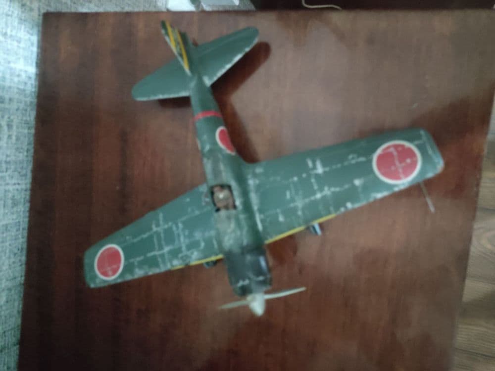 Mitsubishi A6M Zero моделька собранная — 3