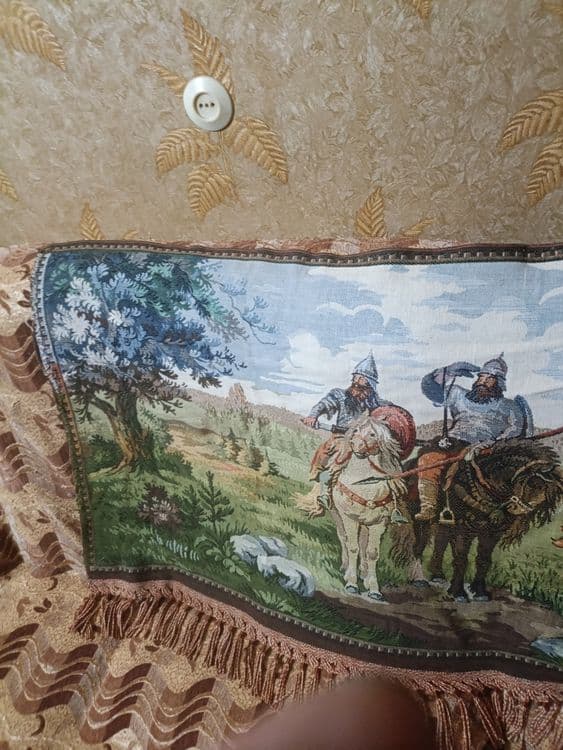 Гобелен немецкий прошлого века "Богатыри" — 2