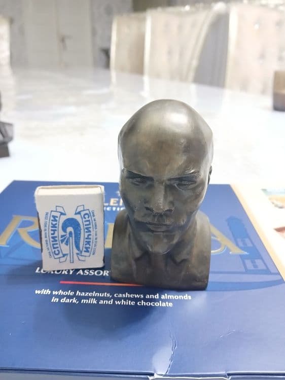 Металический бронзвий бюст ленина — 7