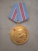 Medal sotiladi qiziqanlar tel.qilsin