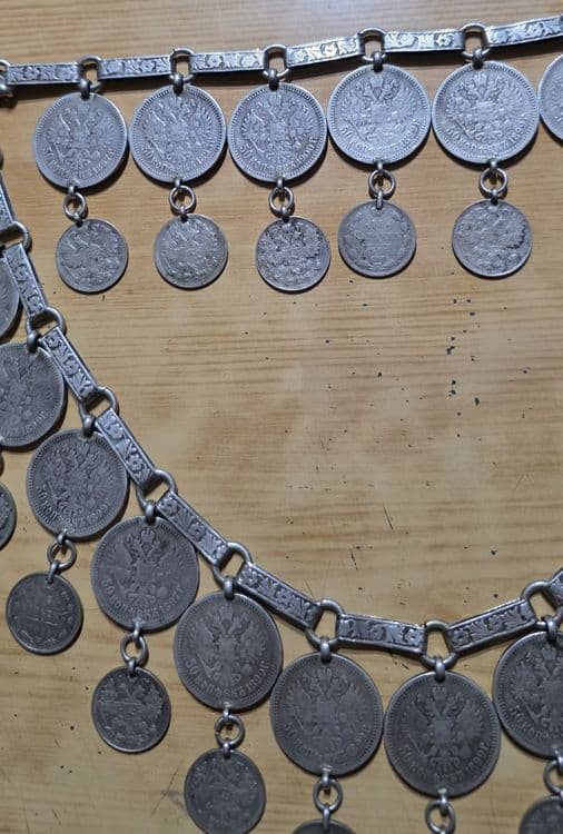 Антикварное старинное женское украшение из монет царя Николая второго — 14