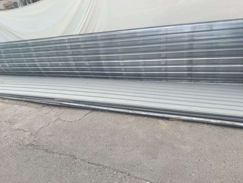 Profnastil qalinligi 5 uzunligi 9metrli metiri 40000 — 2