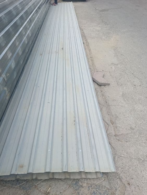 Profnastil qalinligi 5 uzunligi 9metrli metiri 40000 — 5