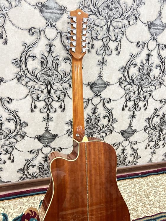 Gitara 12 ta simli — 3