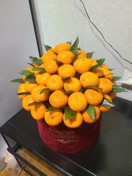 Mandarinli qutilar buketlar savatlar didingizga mos oziga xos — 1