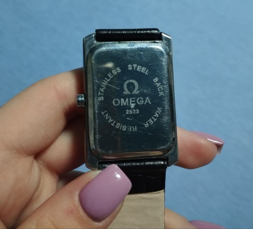 Срочно! OMEGA наручные часы. — 2