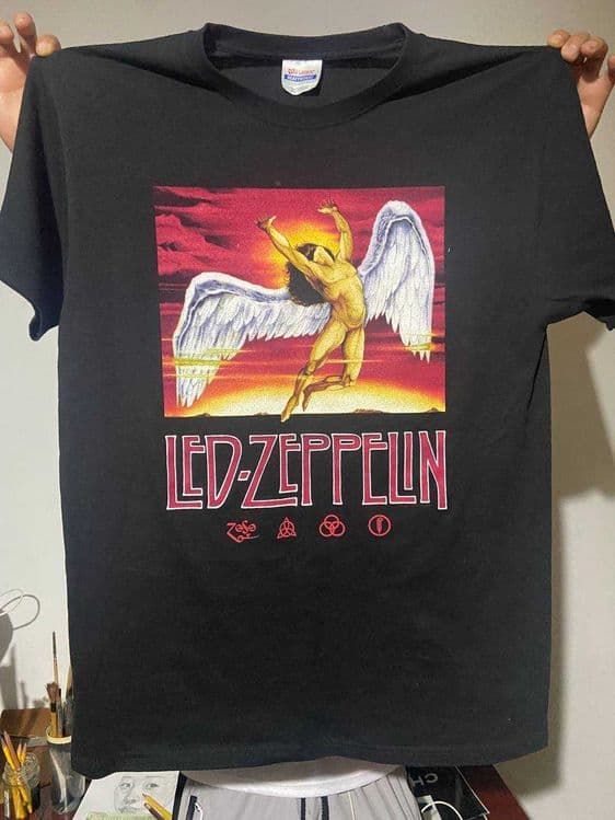 Футболка Led Zeppelin из Сальвадора — стиль с легендой! — 1