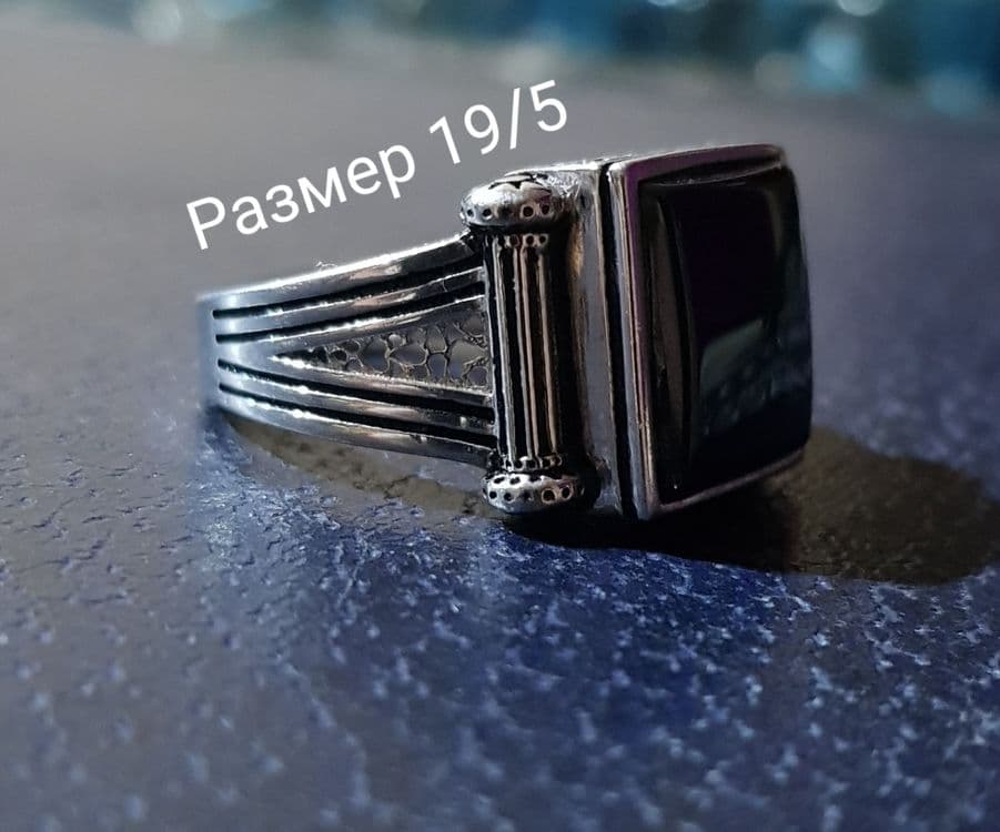 Кольца мужские разные новые. Серебро 925 пробы. Цена за 1 грамм — 9